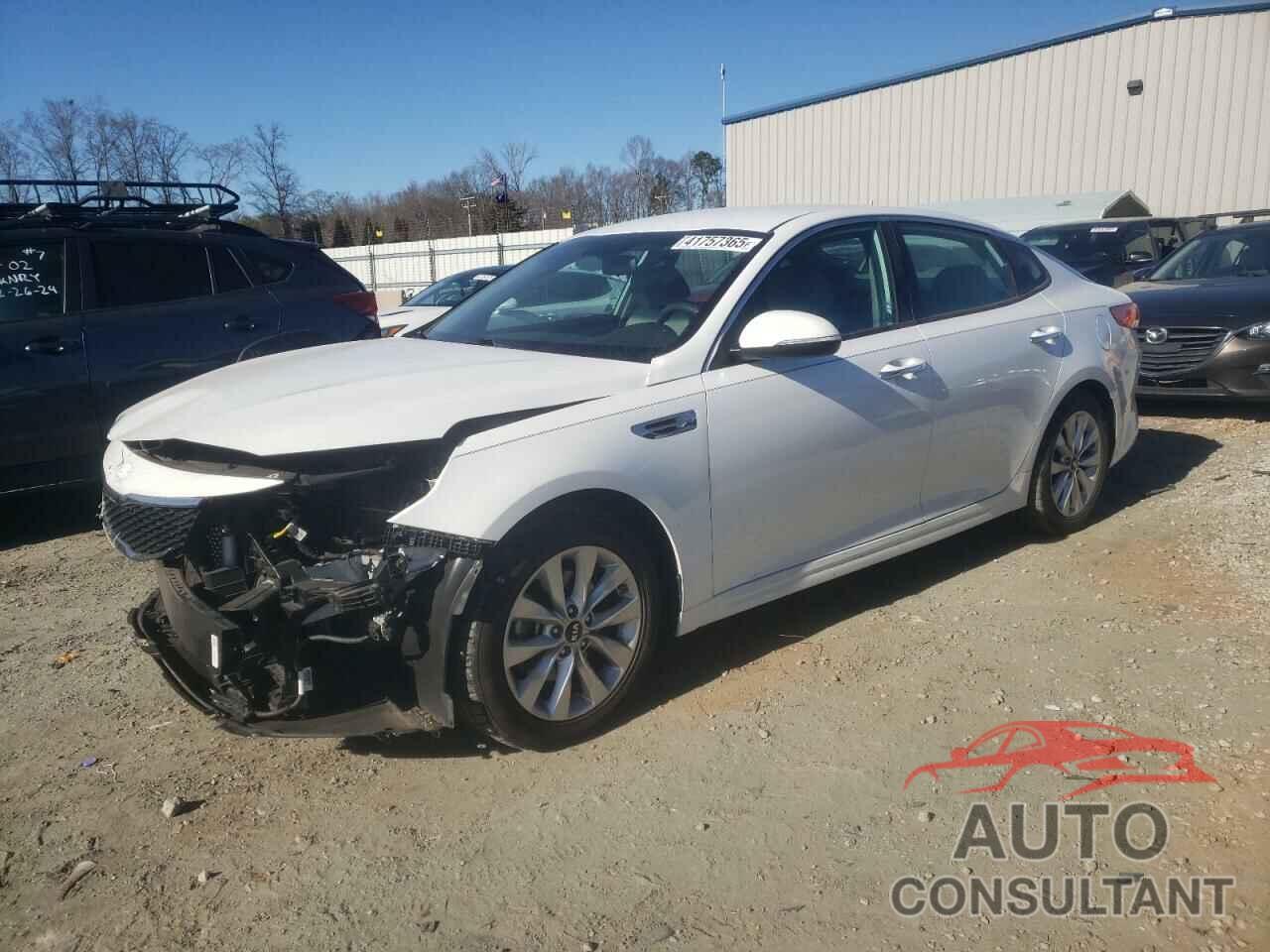 KIA OPTIMA 2018 - 5XXGT4L38JG271861