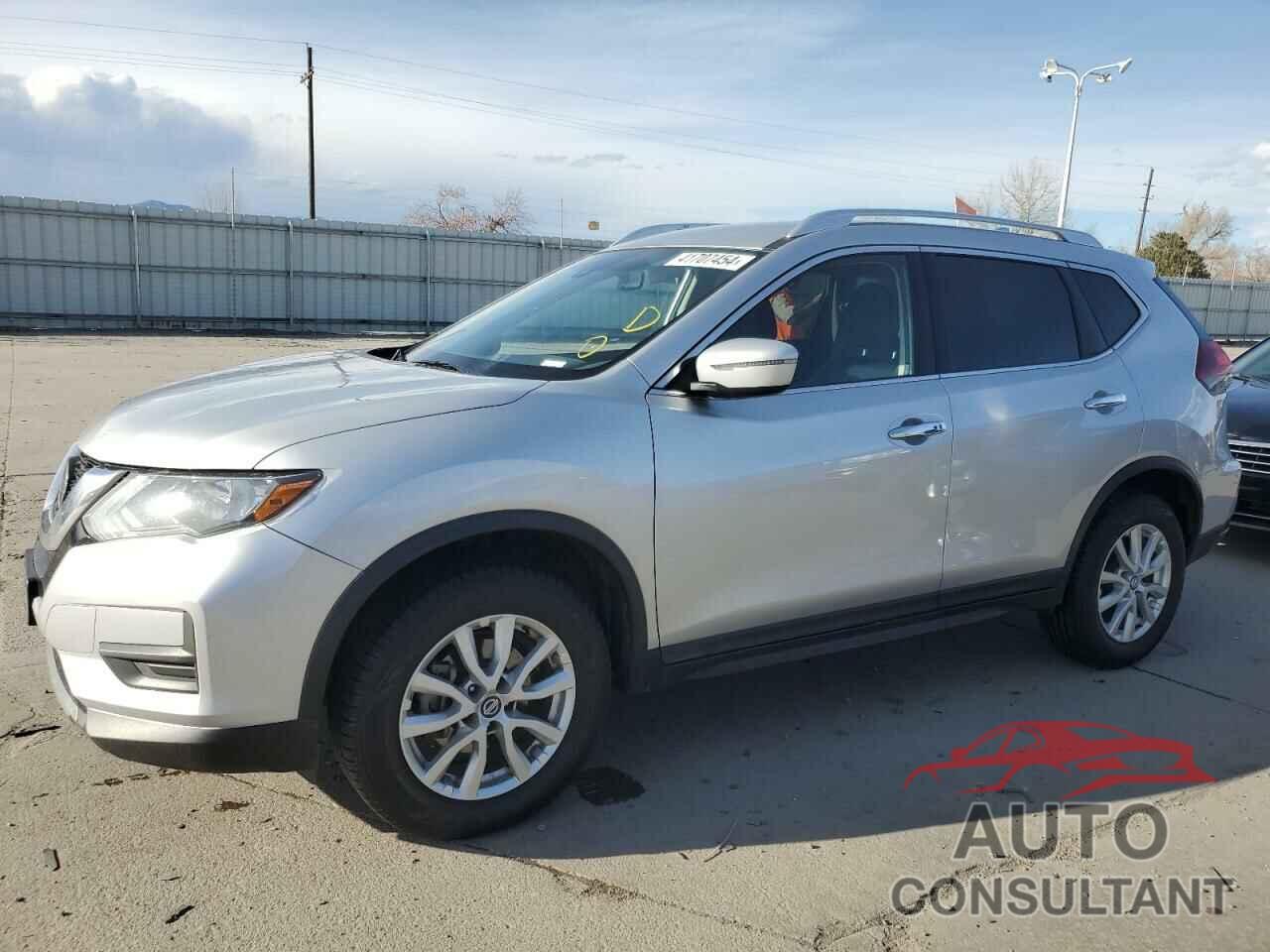 NISSAN ROGUE 2019 - KNMAT2MV7KP509431