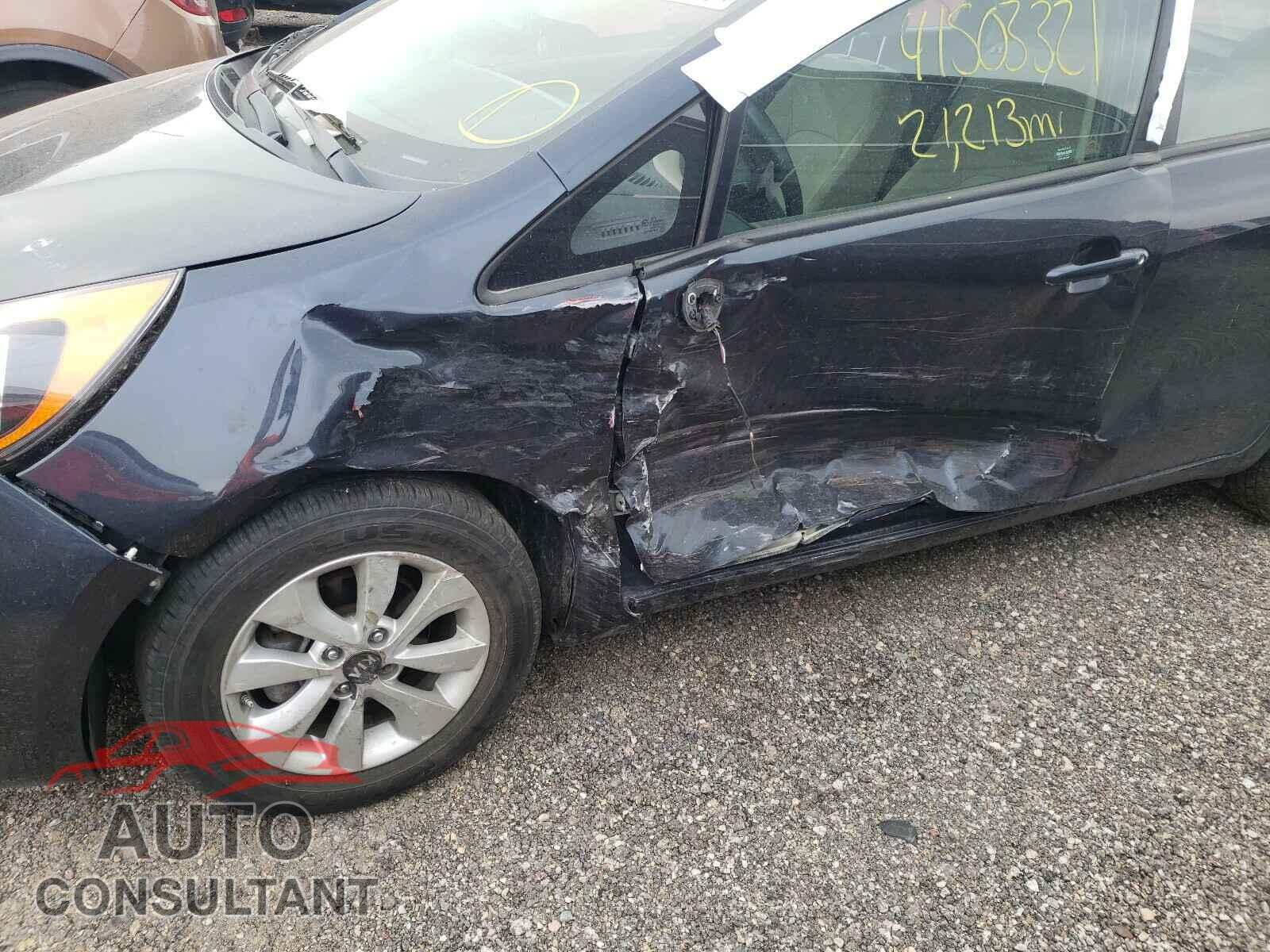 KIA RIO 2016 - KNADN5A35G6621151