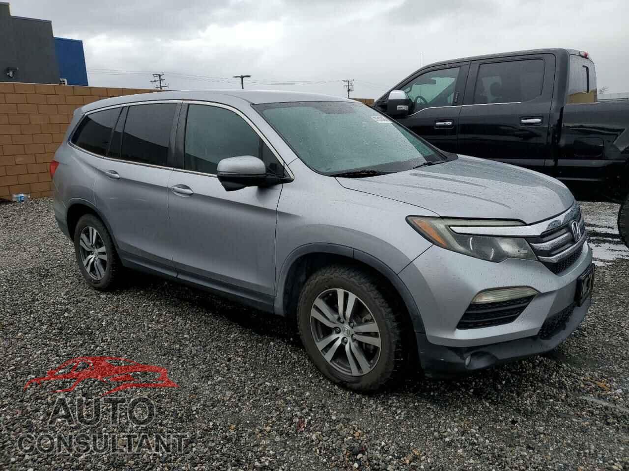 HONDA PILOT 2018 - 5FNYF6H36JB070592