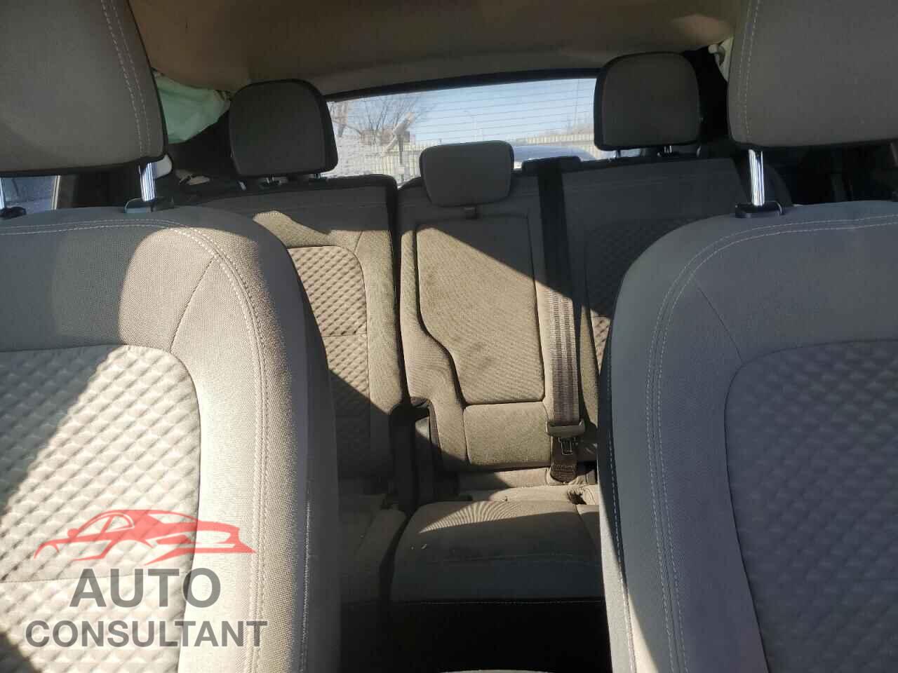 FORD ESCAPE 2020 - 1FMCU9G69LUA57015
