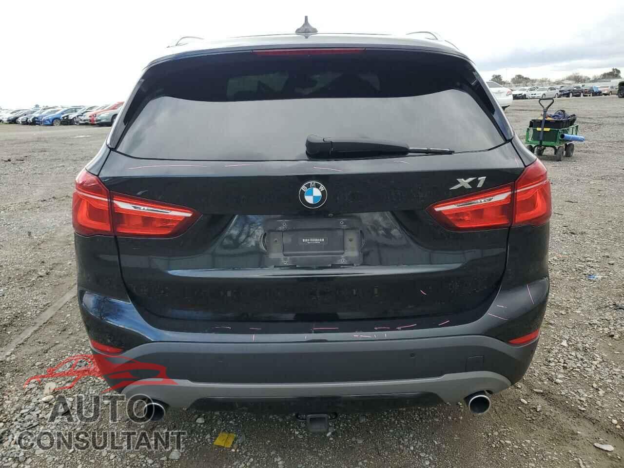 BMW X1 2016 - WBXHT3C32GP887980