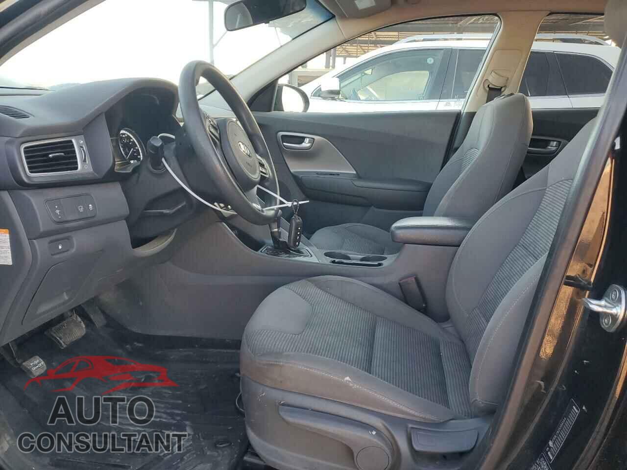 KIA NIRO 2018 - KNDCB3LC8J5204144