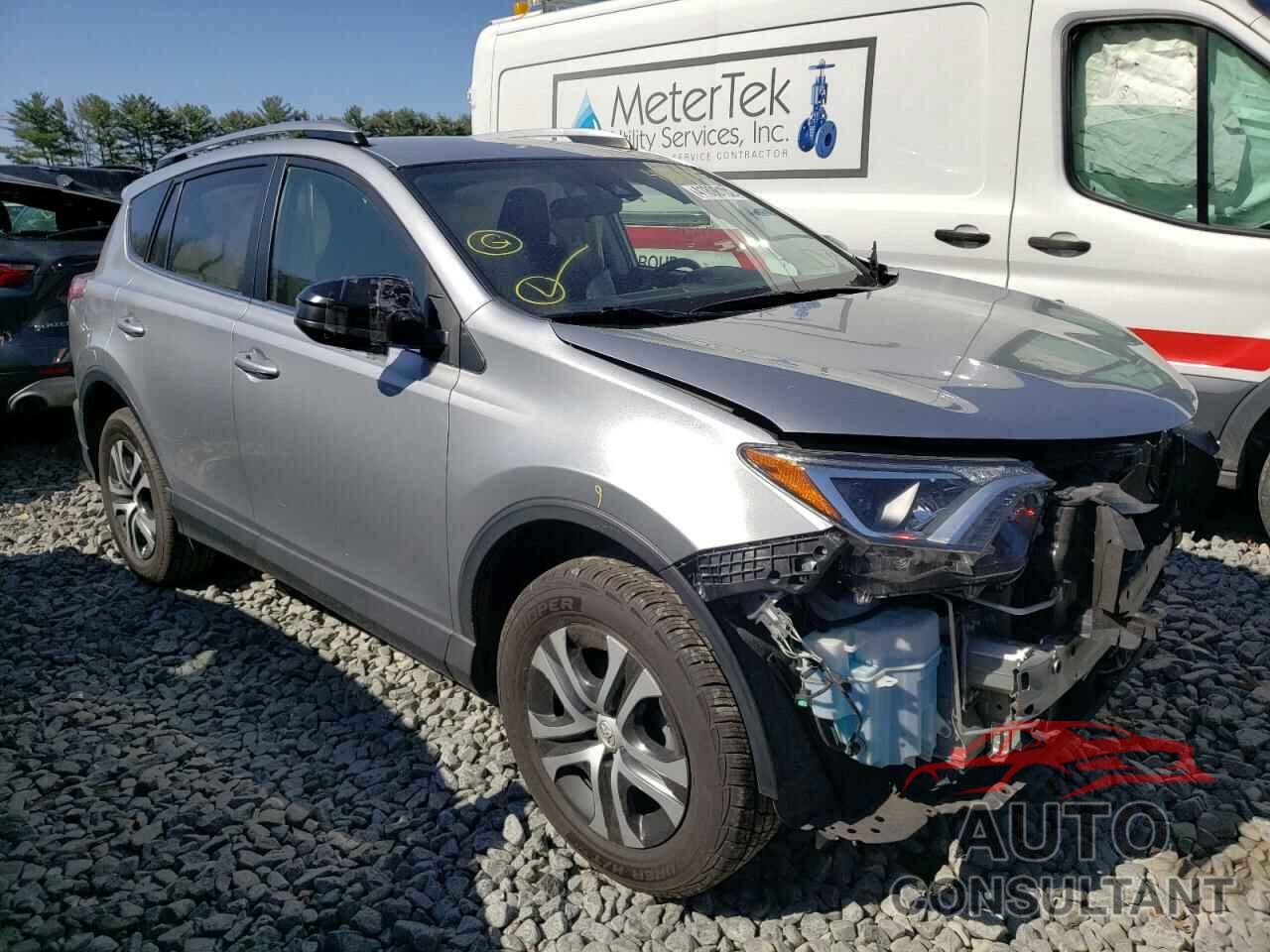 TOYOTA RAV4 2018 - JTMBFREV9JJ205201