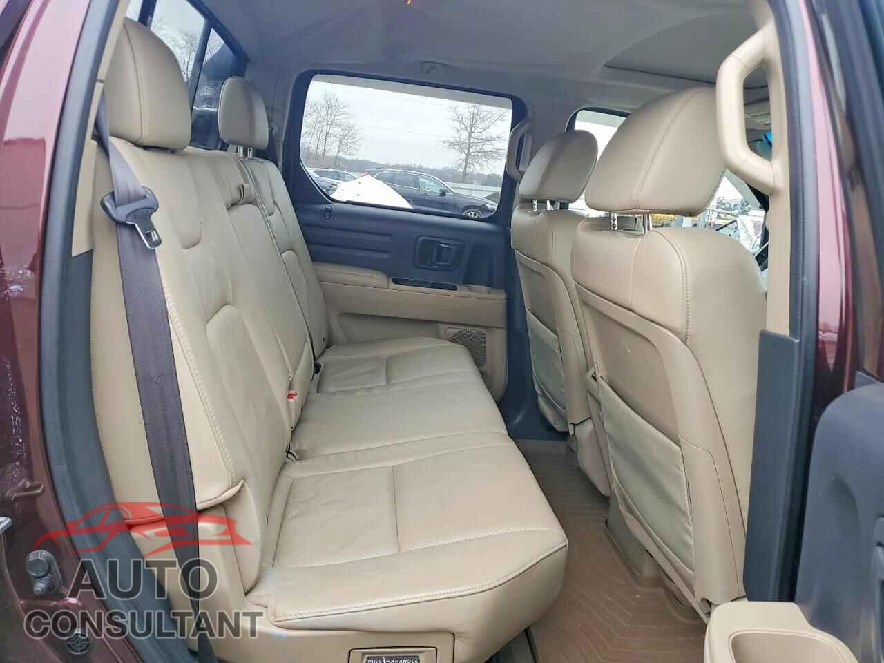 HONDA RIDGELINE 2011 - 5FPYK1F50BB005801