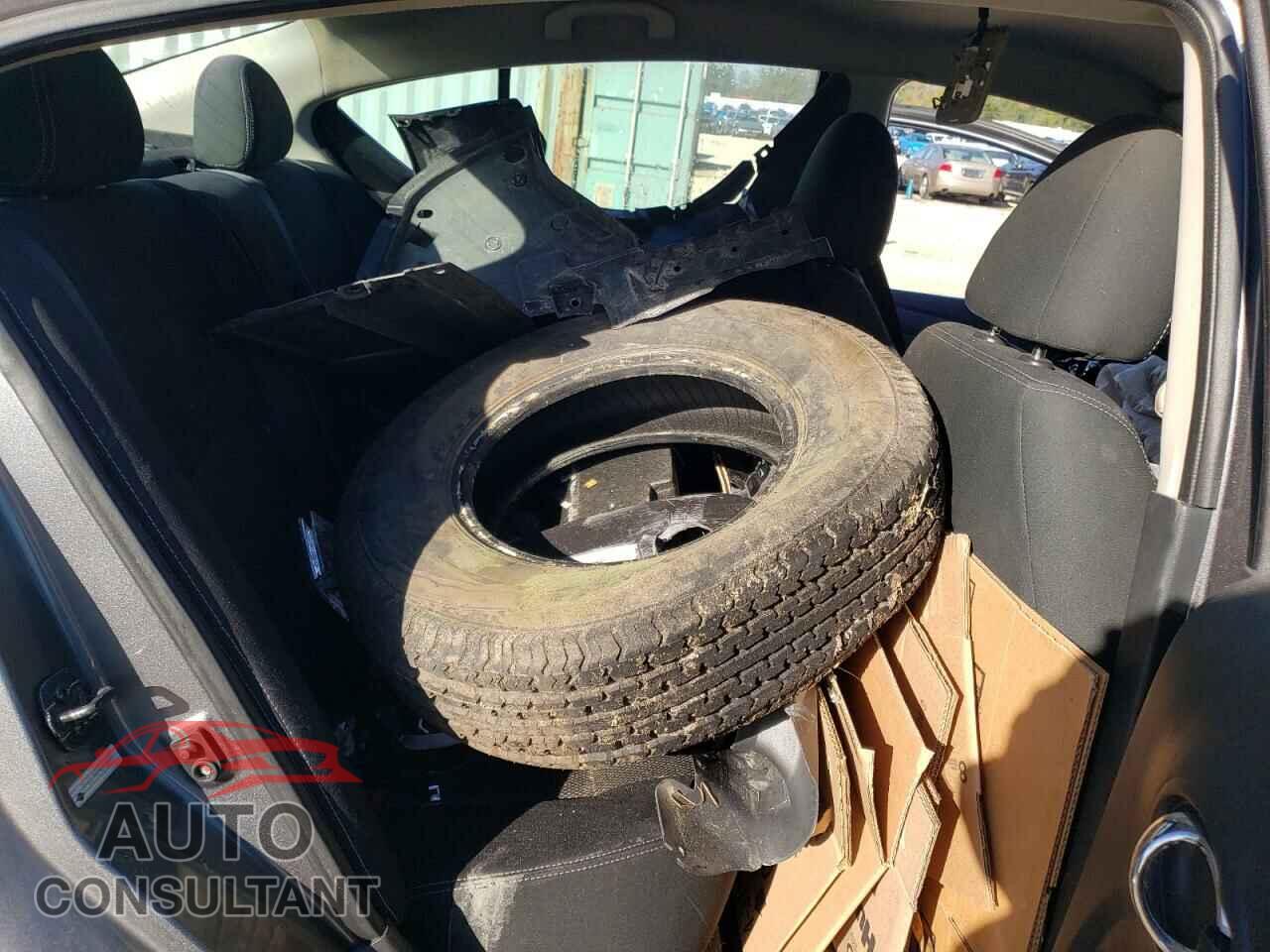 NISSAN VERSA 2017 - 3N1CN7AP2HL818897