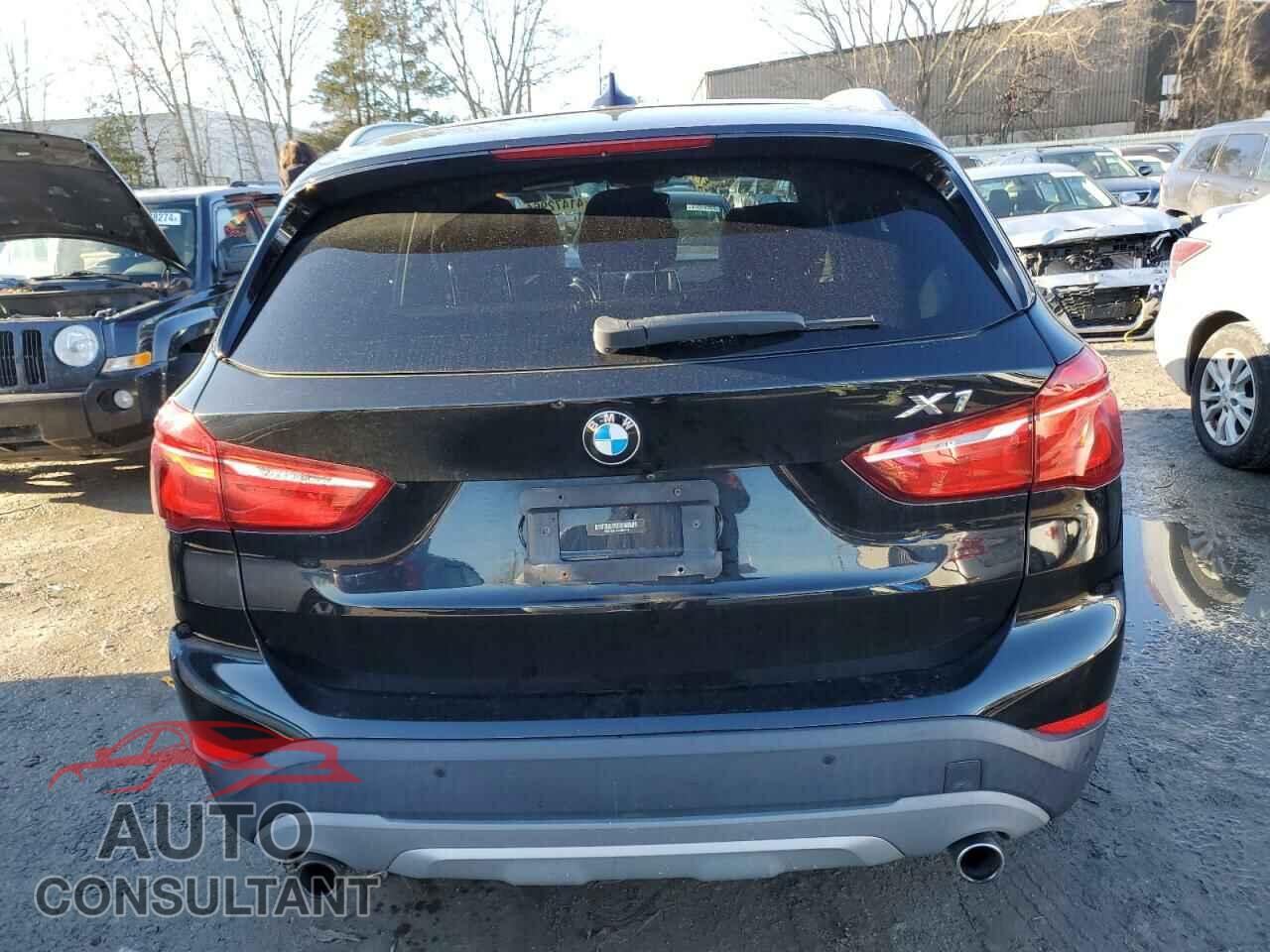 BMW X1 2016 - WBXHT3C39GP884915