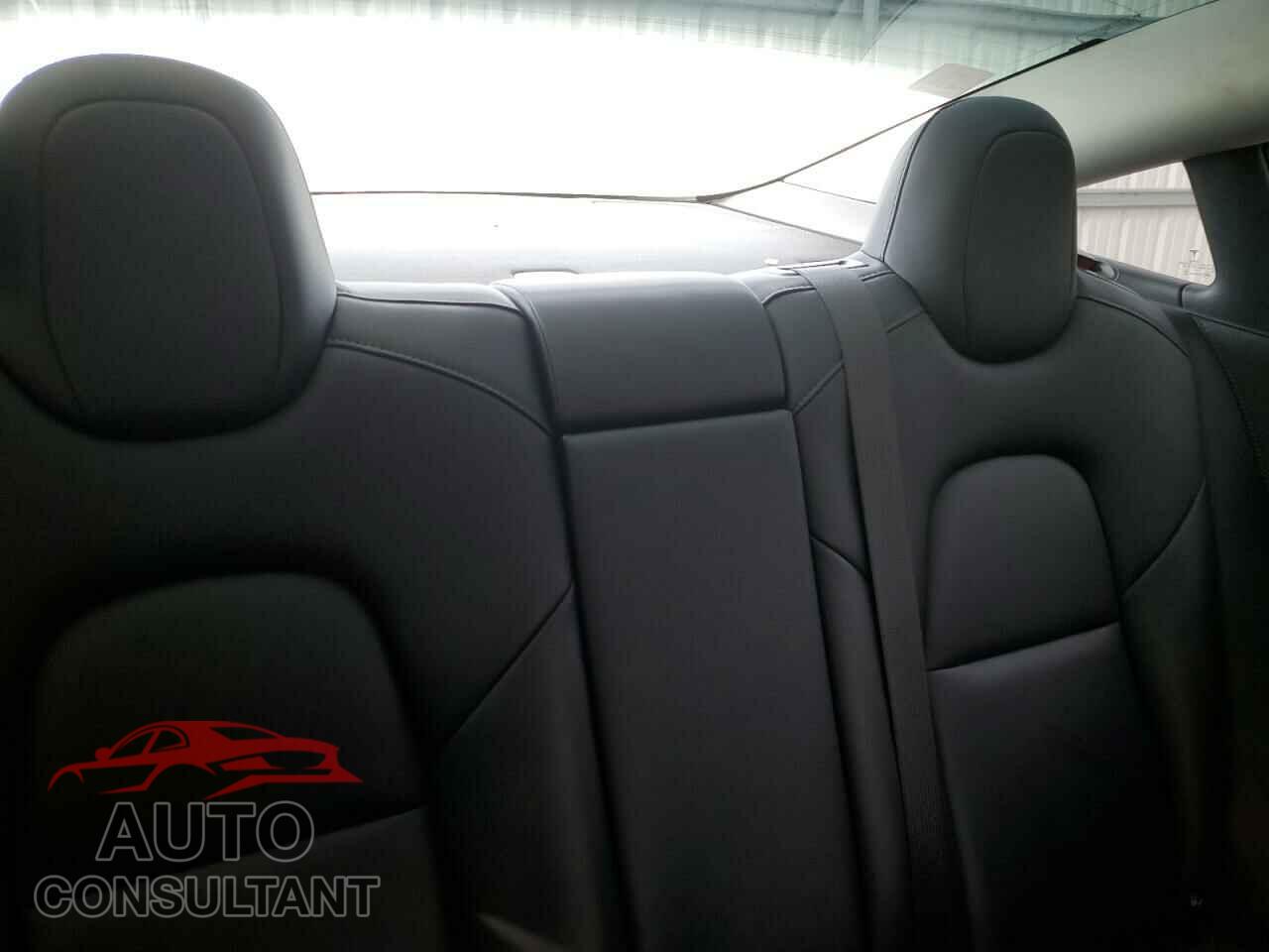 TESLA MODEL 3 2021 - 5YJ3E1EA6MF089697