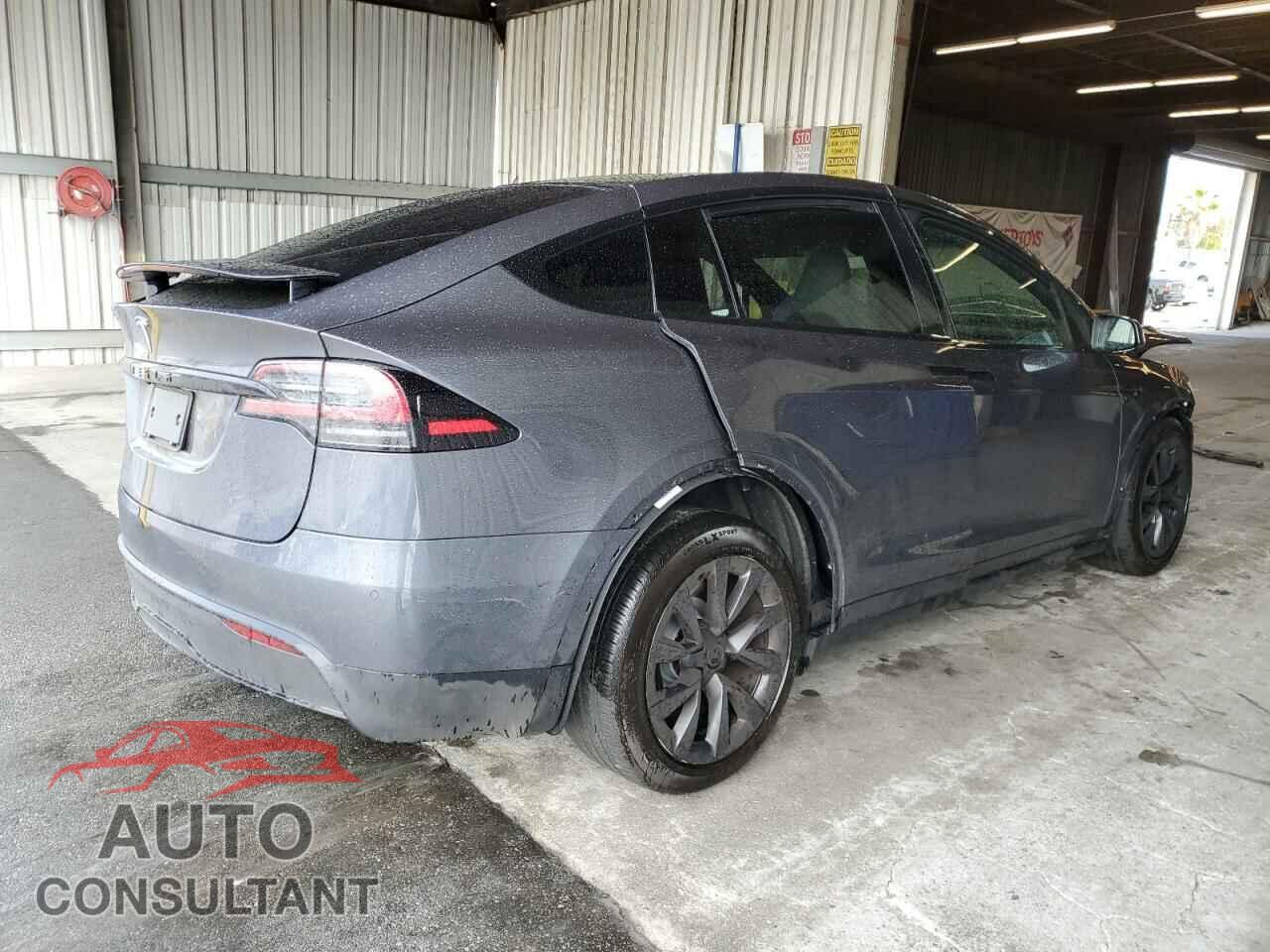 TESLA MODEL X 2022 - 7SAXCBE50NF362928