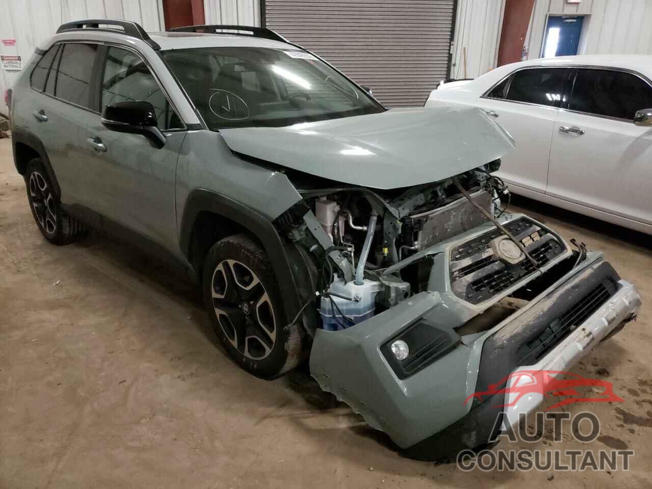 TOYOTA RAV4 2019 - 2T3J1RFV3KC050125