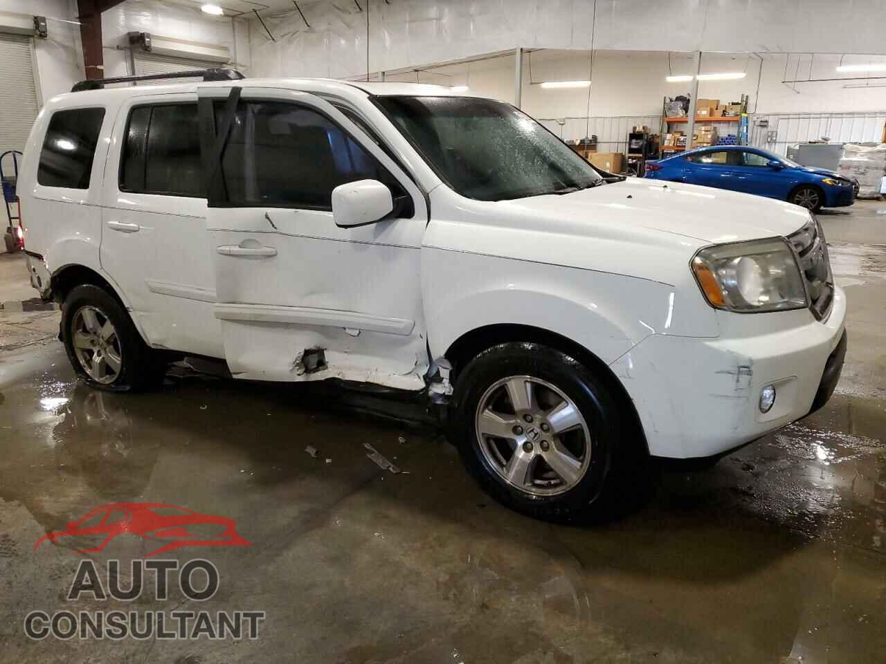 HONDA PILOT 2011 - 5FNYF4H62BB043938