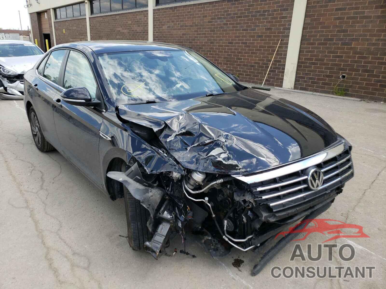VOLKSWAGEN JETTA 2019 - 3VWG57BU0KM014776