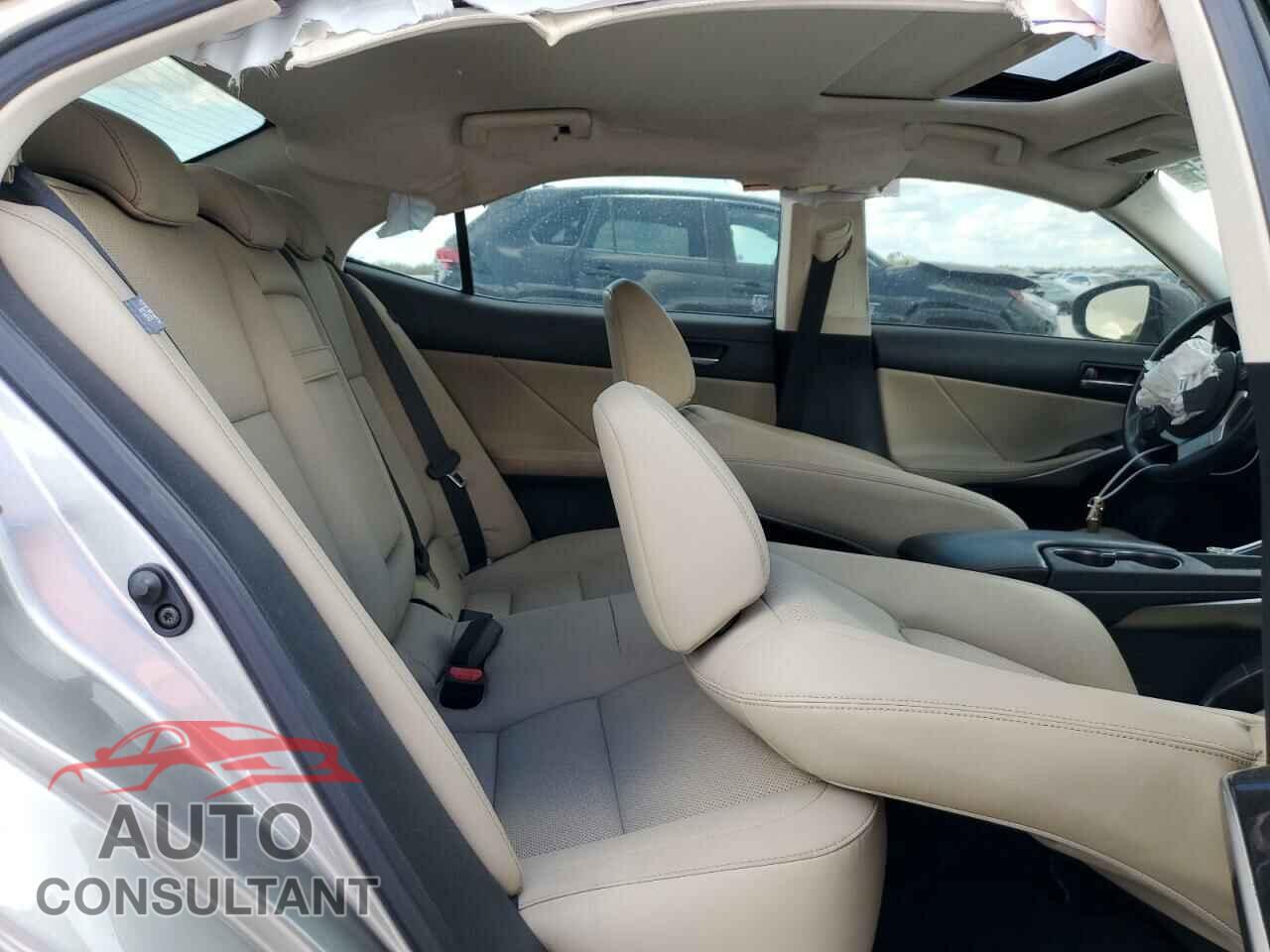 LEXUS IS 2019 - JTHBA1D2XK5092097