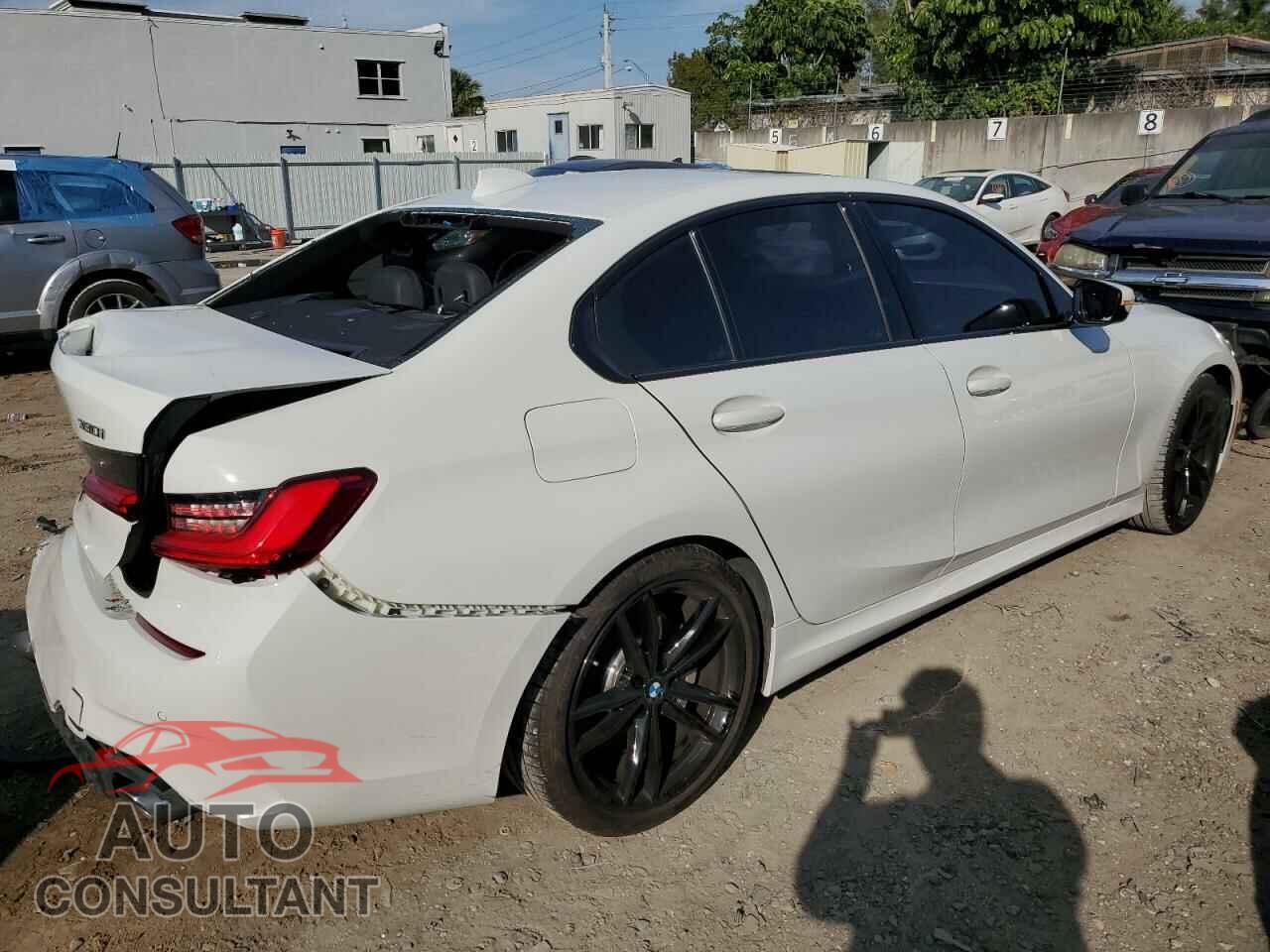 BMW 3 SERIES 2020 - WBA5R1C00LFH33342