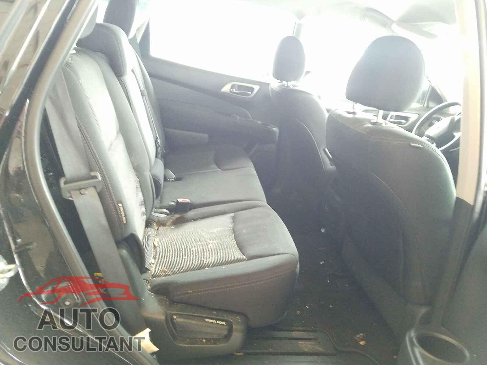 NISSAN PATHFINDER 2020 - 5N1DR2AN2LC592111