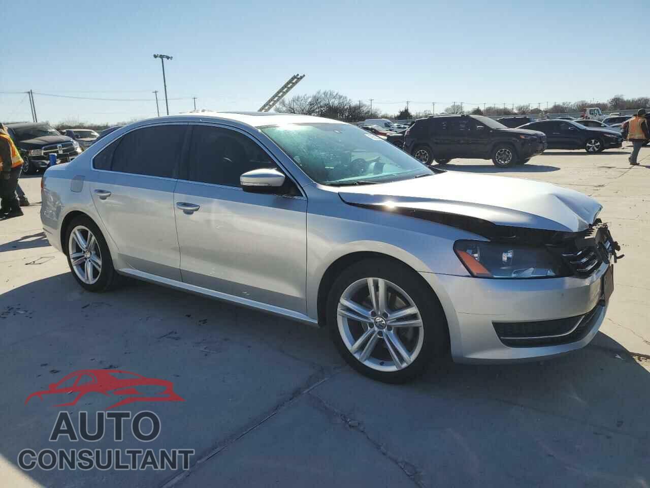 VOLKSWAGEN PASSAT 2014 - 1VWBS7A35EC108752