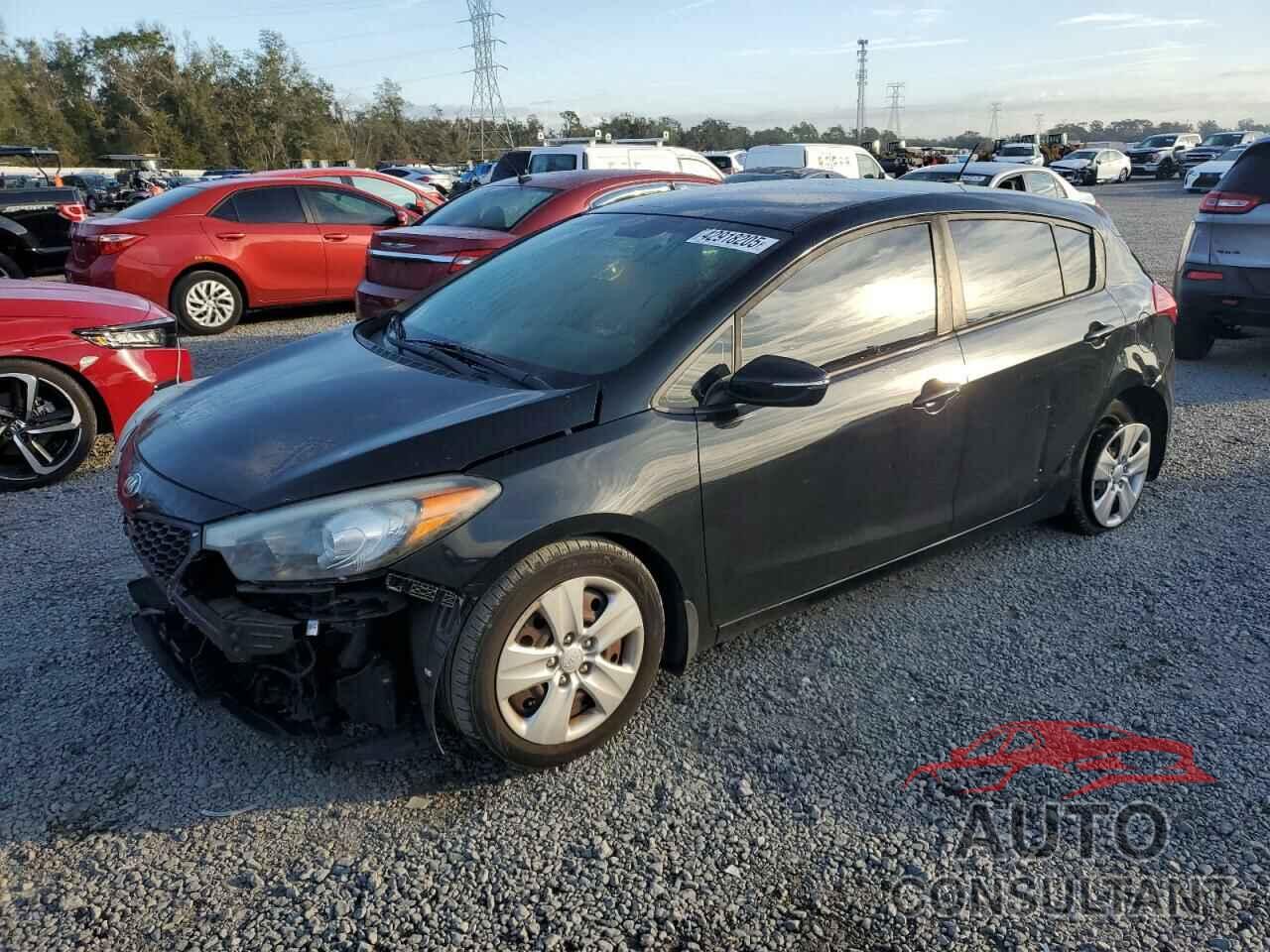 KIA FORTE 2016 - KNAFK5A89G5607773