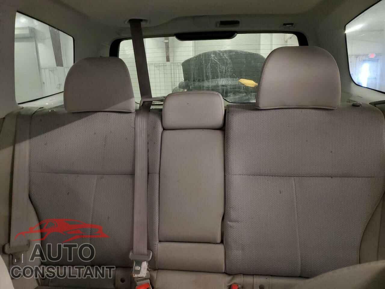 SUBARU FORESTER 2013 - JF2SHACC8DH433460
