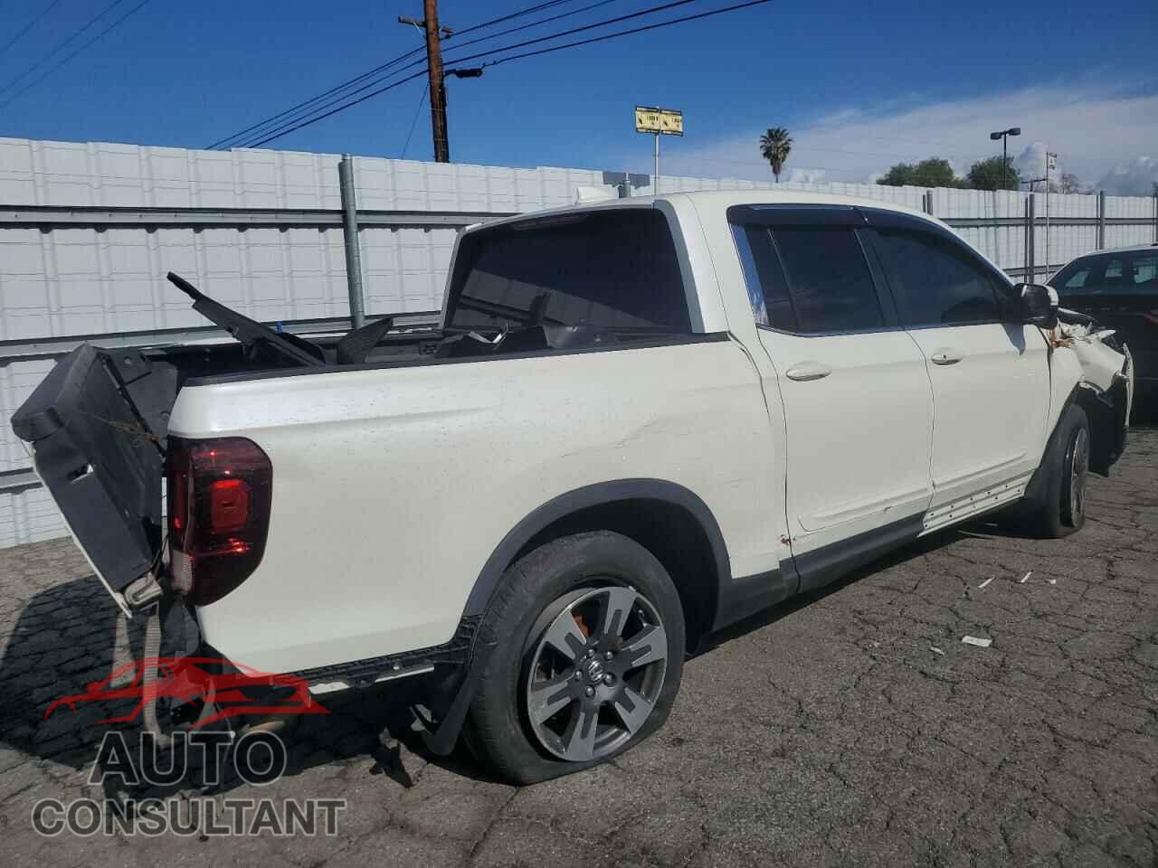 HONDA RIDGELINE 2017 - 5FPYKSF65GB018380