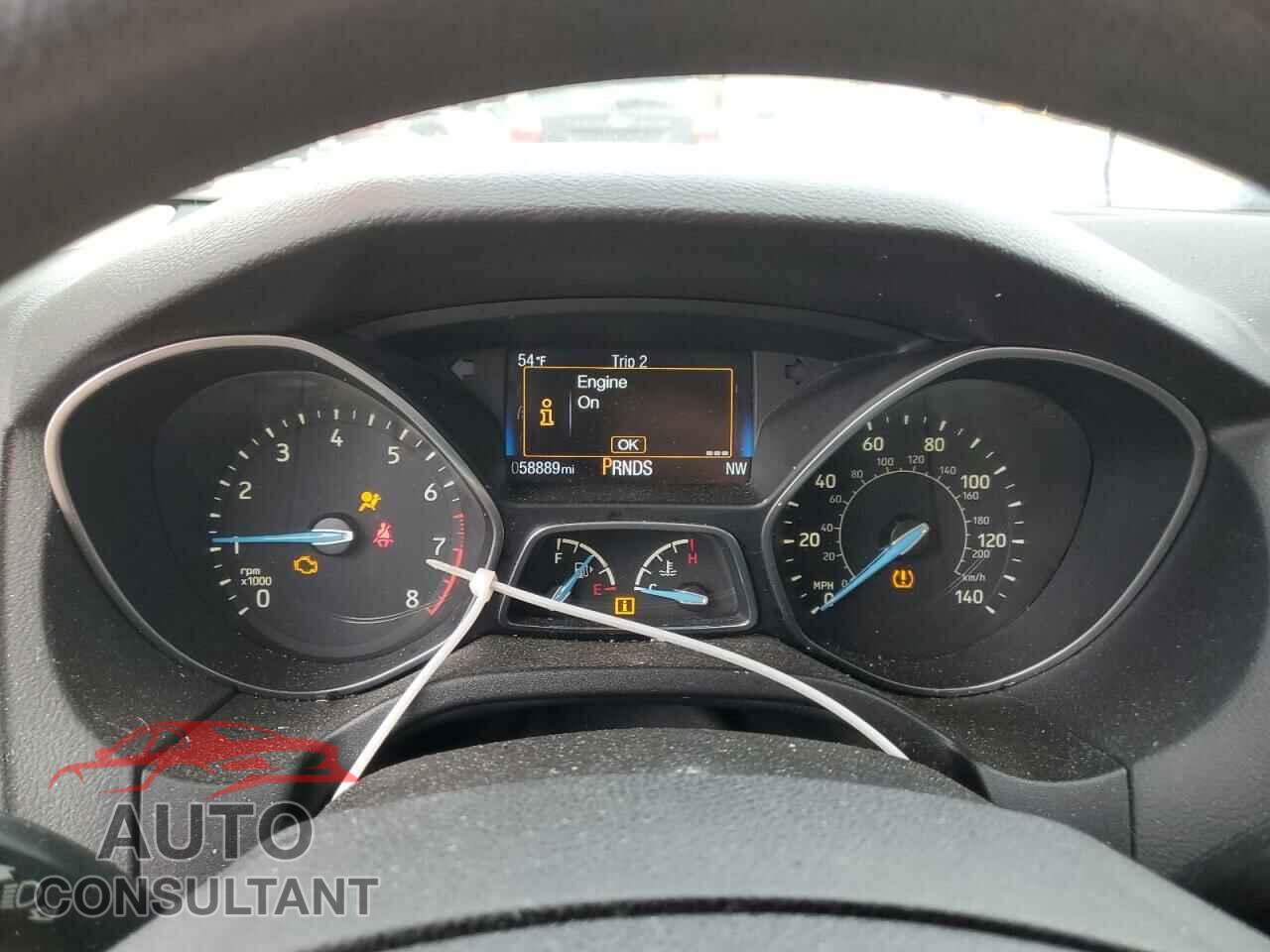 FORD FOCUS 2016 - 1FADP3FE3GL226632