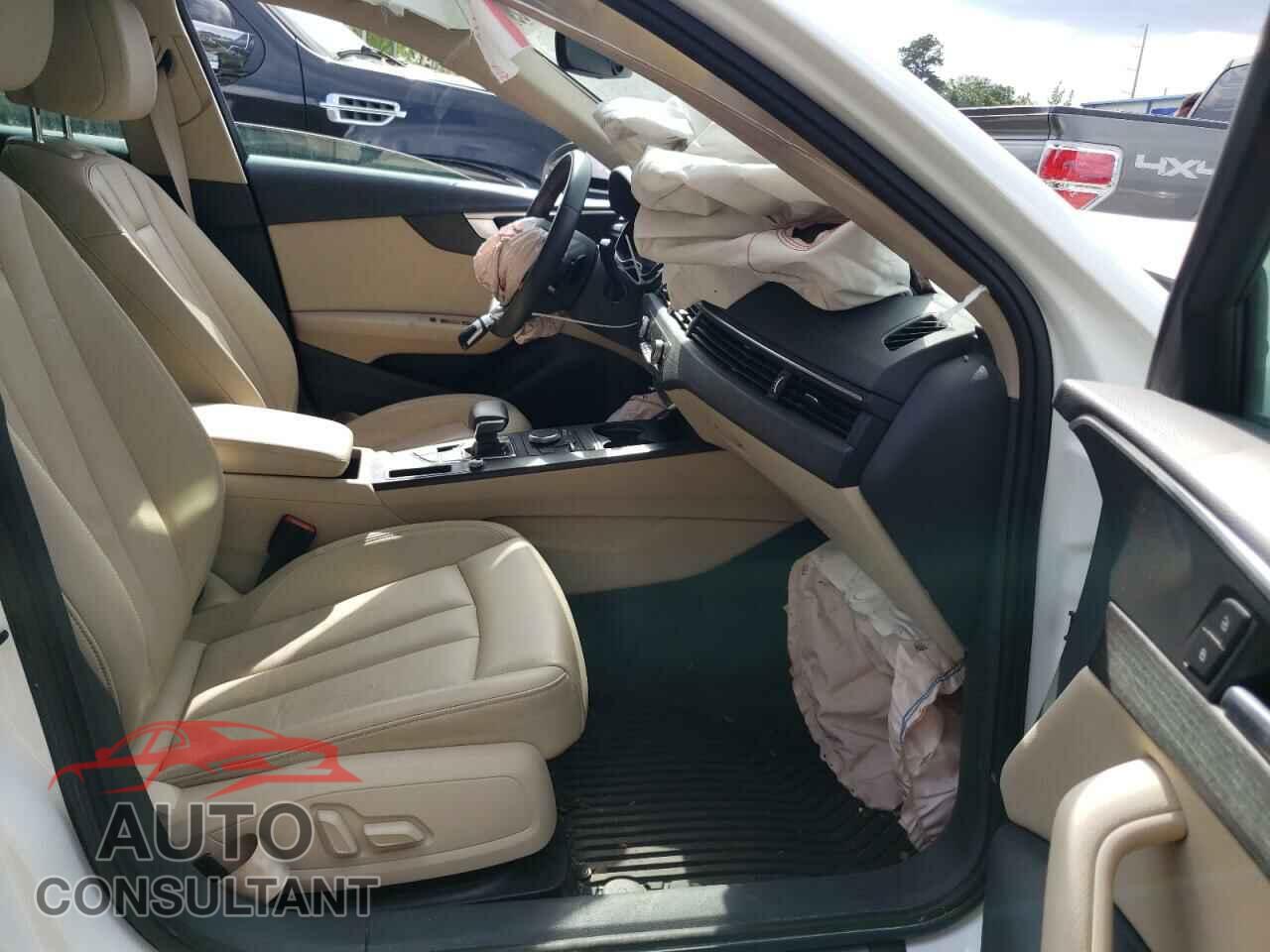 AUDI A4 2019 - WAUGMAF43KN006381