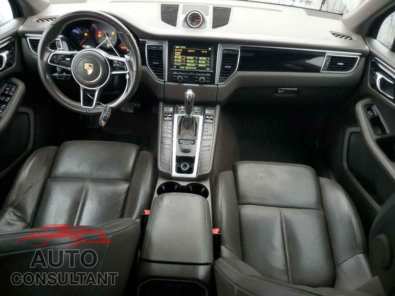PORSCHE MACAN 2016 - WP1AB2A52GLB53247
