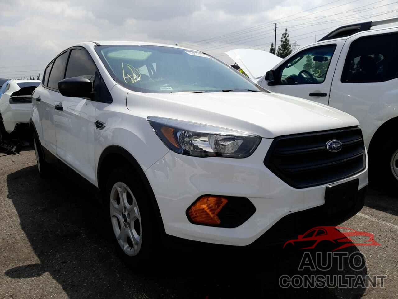 FORD ESCAPE 2018 - 1FMCU0F76JUA23942
