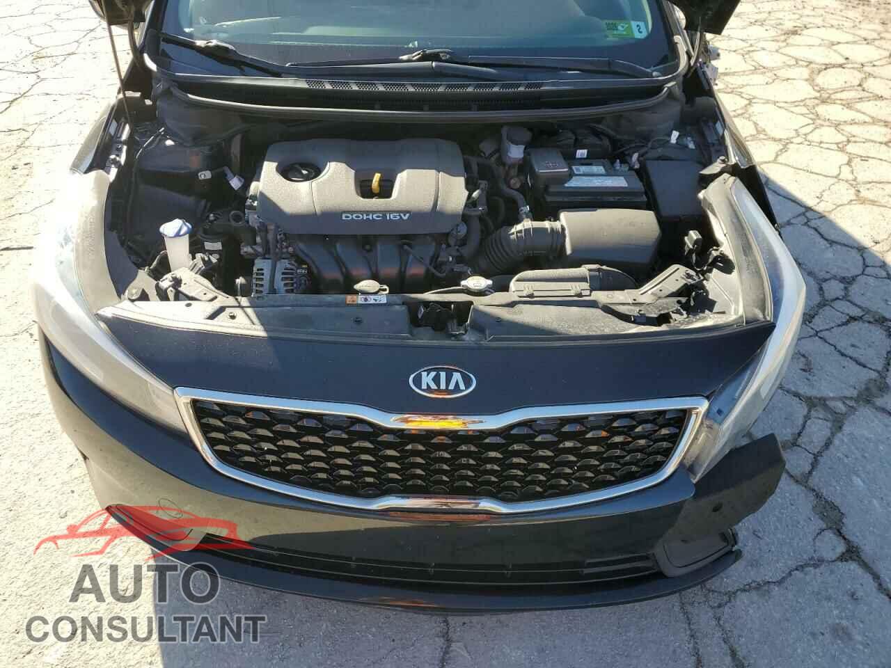 KIA FORTE 2017 - 3KPFK4A76HE037256