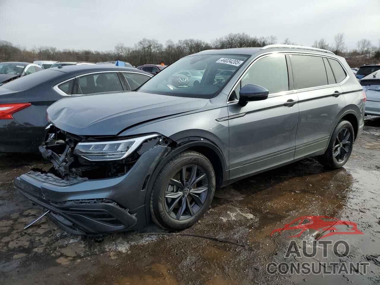 VOLKSWAGEN TIGUAN 2022 - 3VV2B7AX9NM016825