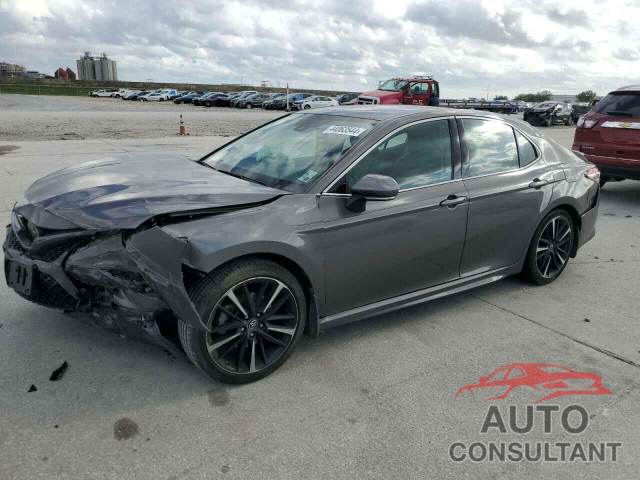 TOYOTA CAMRY 2019 - 4T1B61HK3KU299221