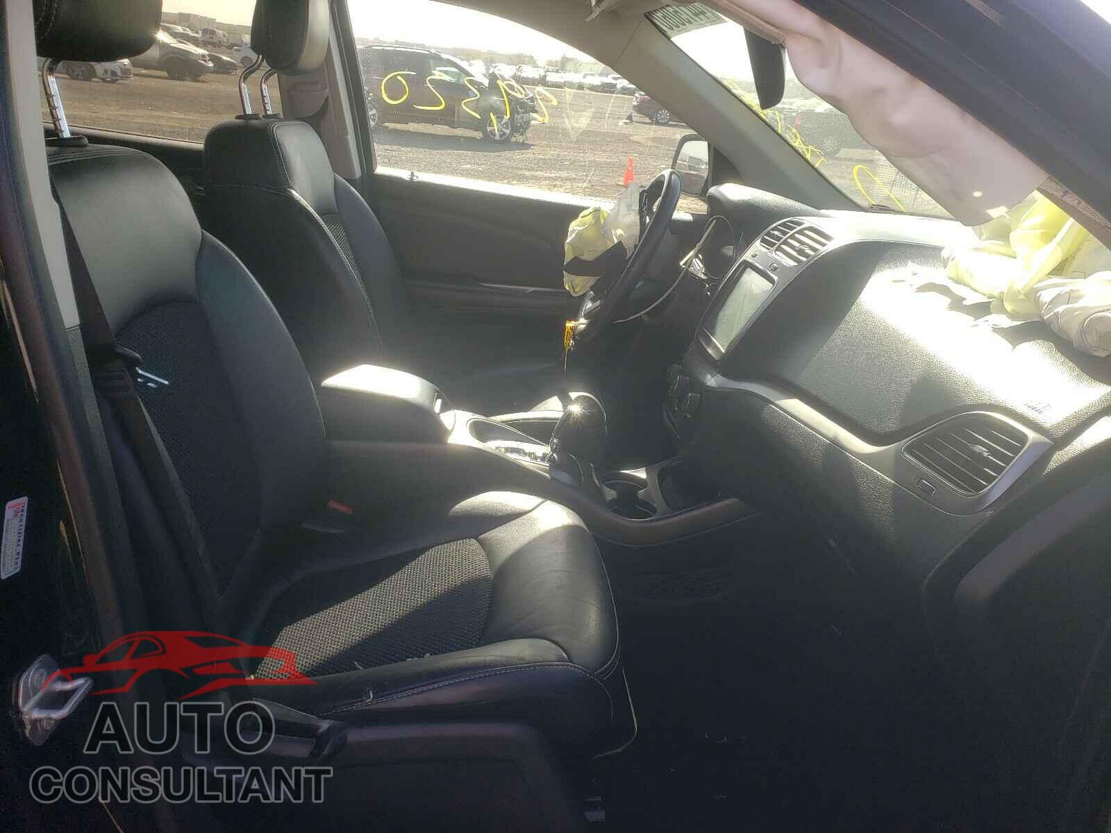 DODGE JOURNEY 2019 - 3C4PDCGGXKT763592