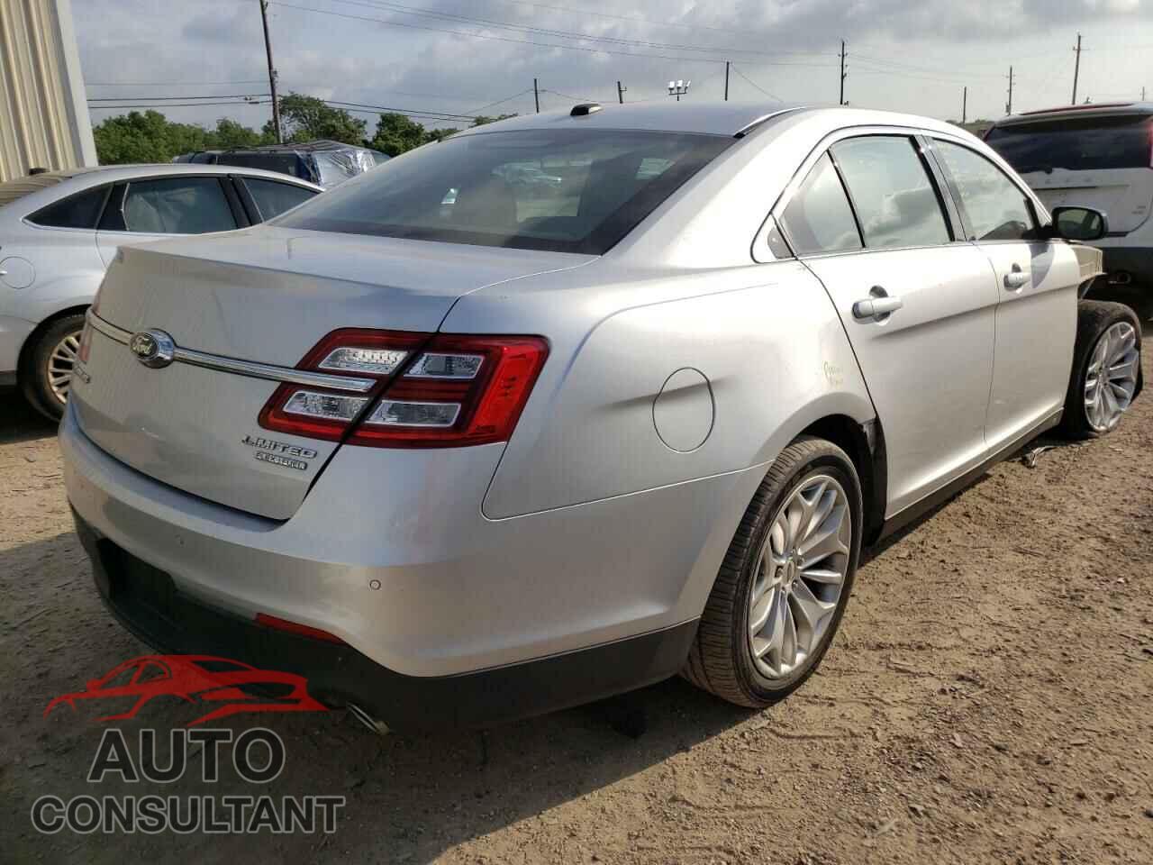 FORD TAURUS 2018 - 1FAHP2F8XJG102315