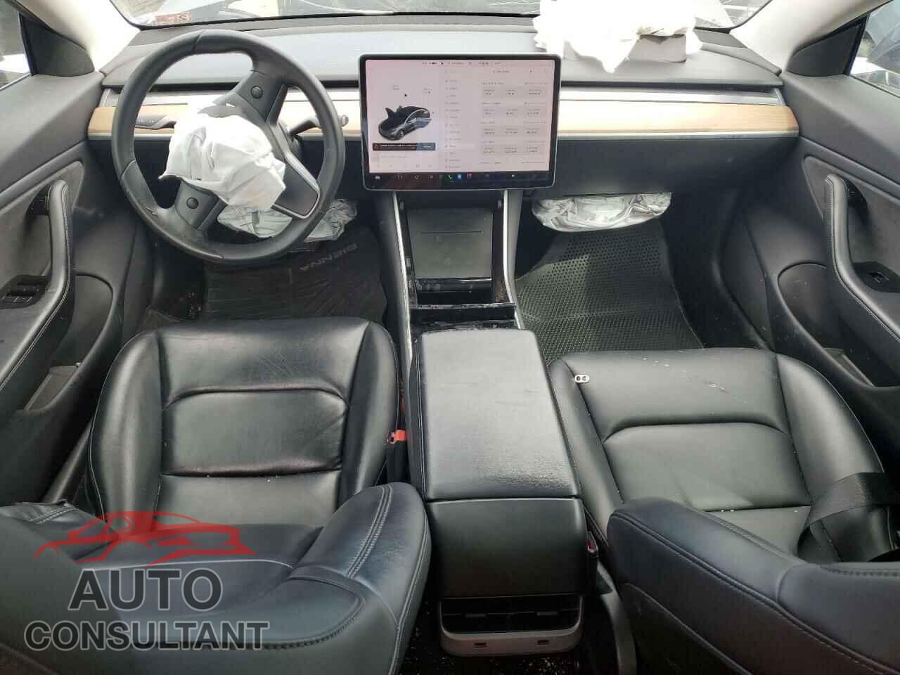 TESLA MODEL 3 2020 - 5YJ3E1EC2LF586648