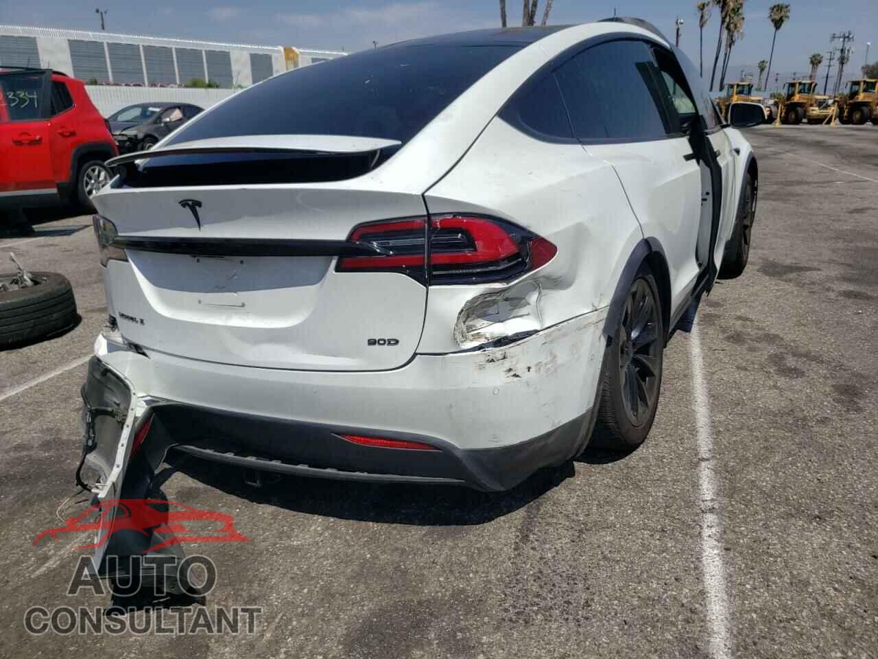 TESLA MODEL X 2017 - 5YJXCBE20HF050082
