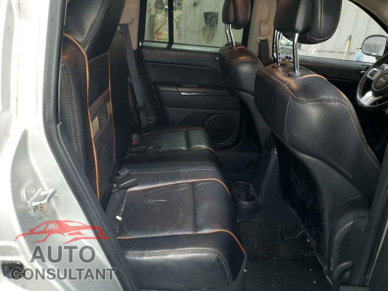 JEEP COMPASS 2011 - 1J4NF5FB5BD201425
