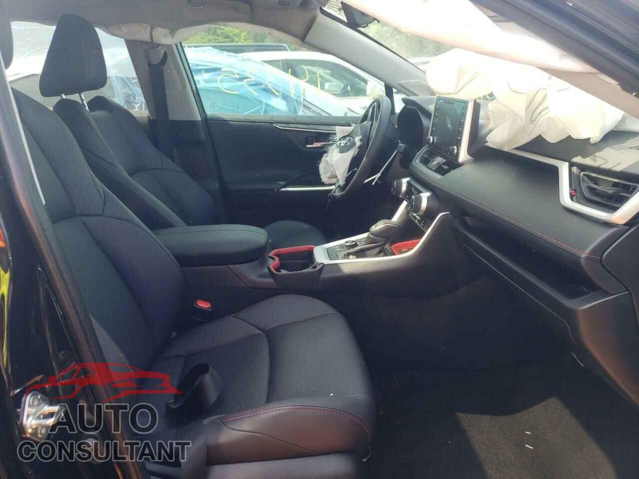 TOYOTA RAV4 2020 - 2T3J1RFV5LC067784