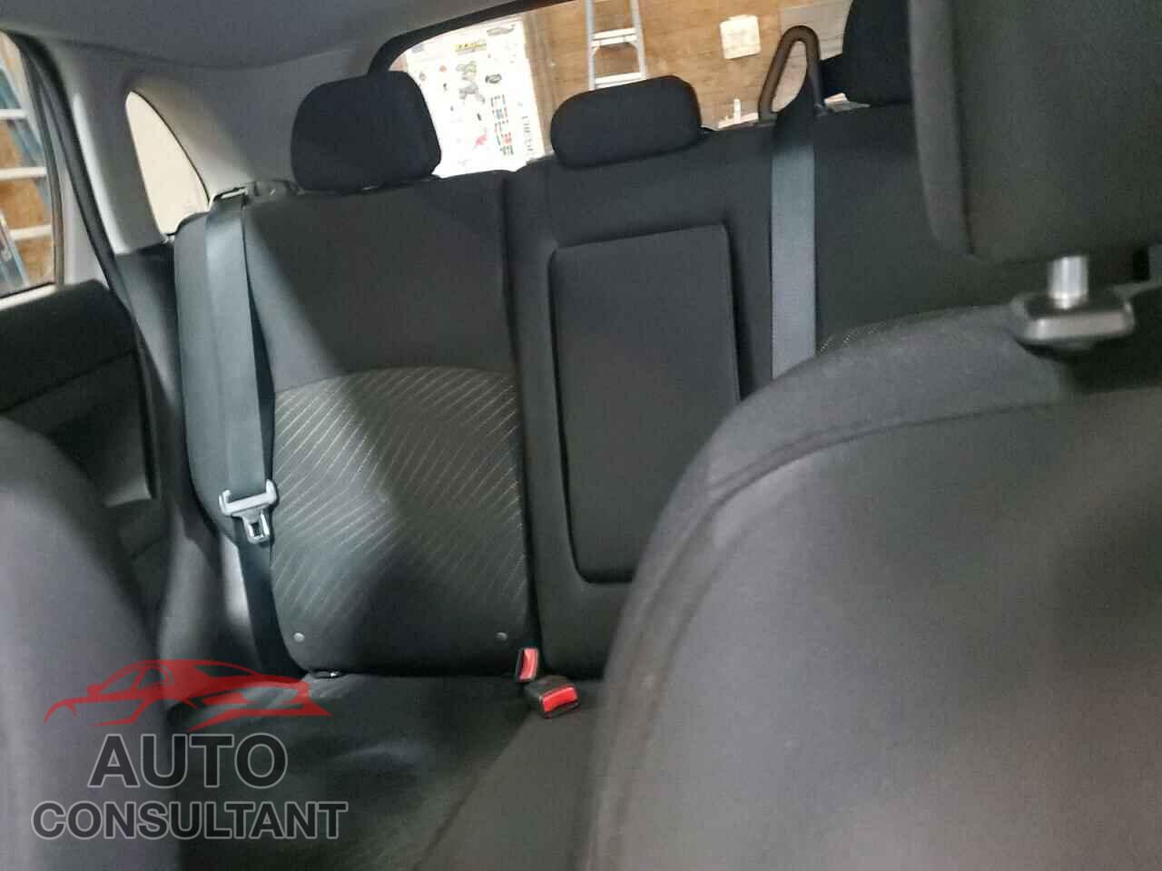 MITSUBISHI OUTLANDER 2015 - 4A4AR4AU3FE008469