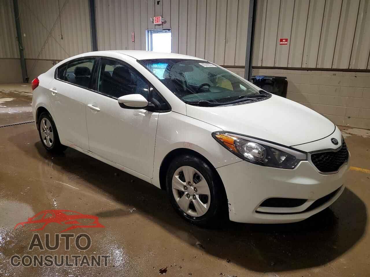 KIA FORTE 2016 - KNAFK4A60G5617536