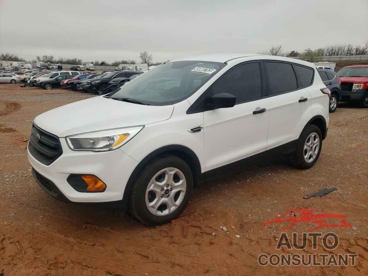 FORD ESCAPE 2017 - 1FMCU0F75HUE15482