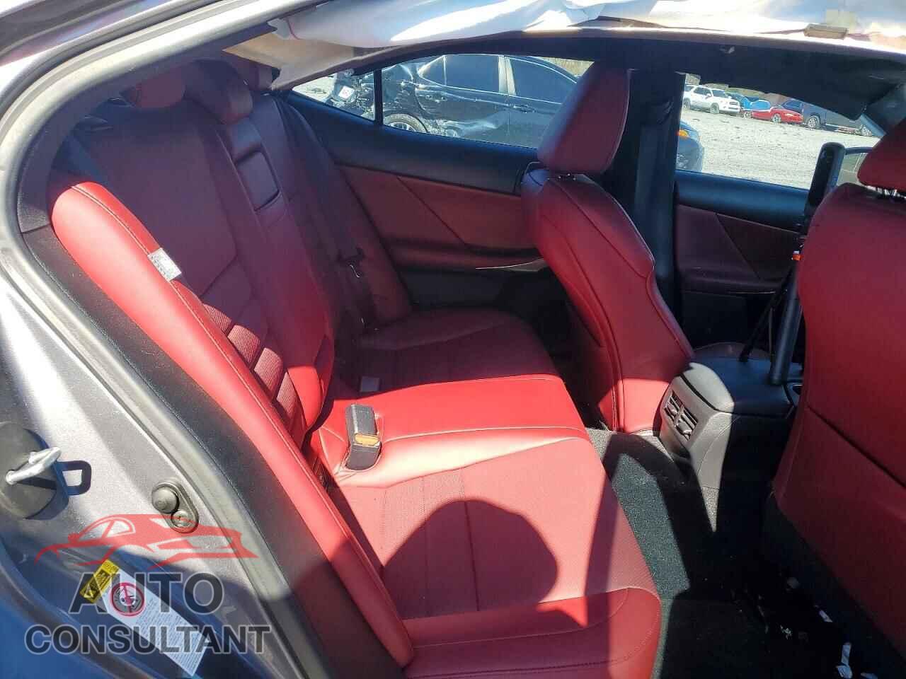 LEXUS IS 2016 - JTHBA1D25G5031280