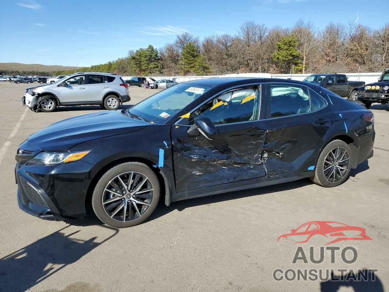 TOYOTA CAMRY 2022 - 4T1G11BKXNU067698