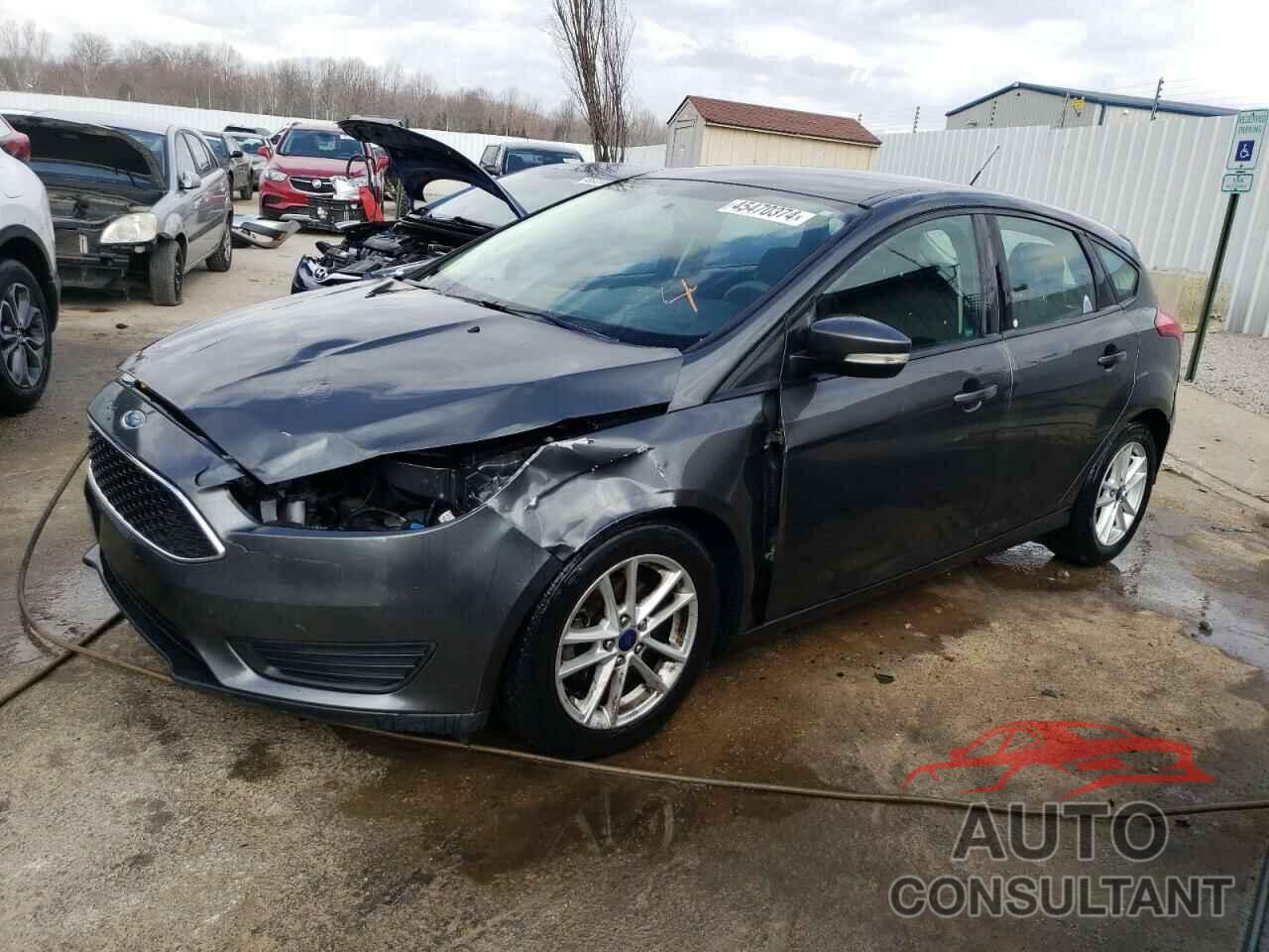 FORD FOCUS 2017 - 1FADP3K26HL216819