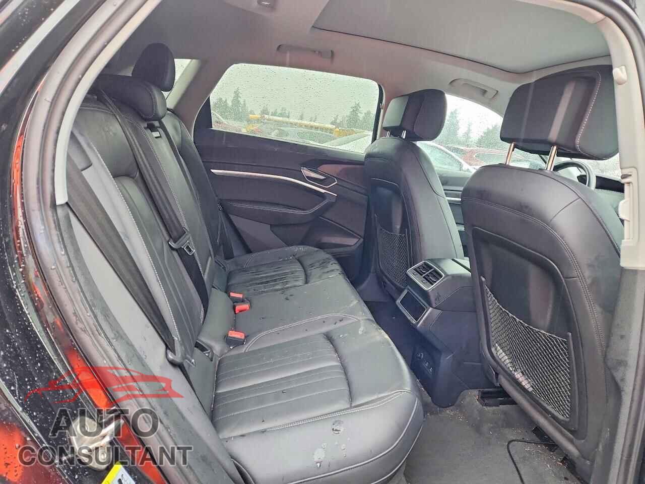 AUDI E-TRON 2021 - WA1AAAGEXMB021371