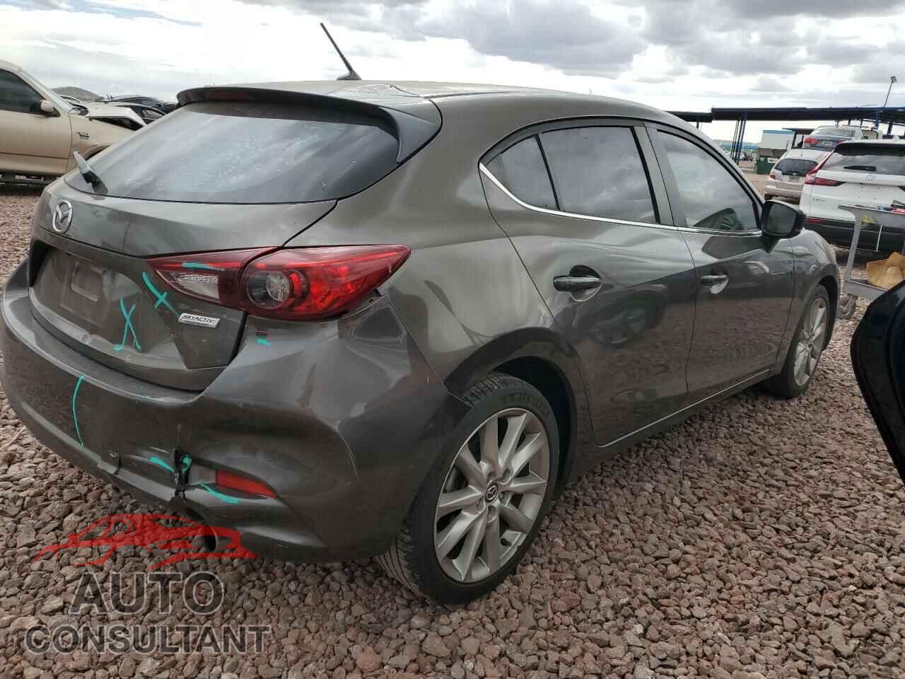 MAZDA 3 2017 - 3MZBN1L72HM118470