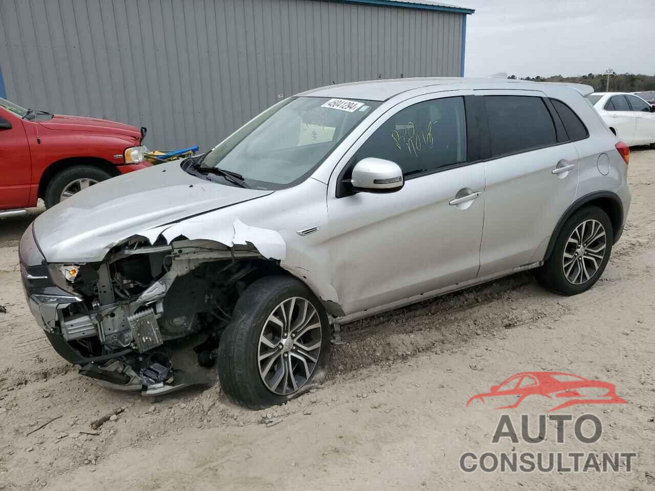 MITSUBISHI OUTLANDER 2018 - JA4AP3AU5JU023989