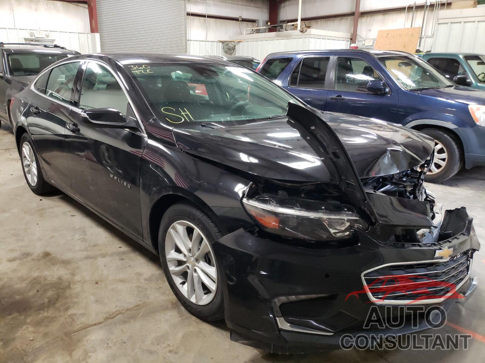 CHEVROLET MALIBU 2018 - 1G1ZD5ST0JF215286