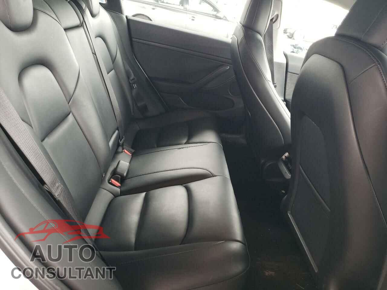 TESLA MODEL 3 2023 - 5YJ3E1EA0PF459689