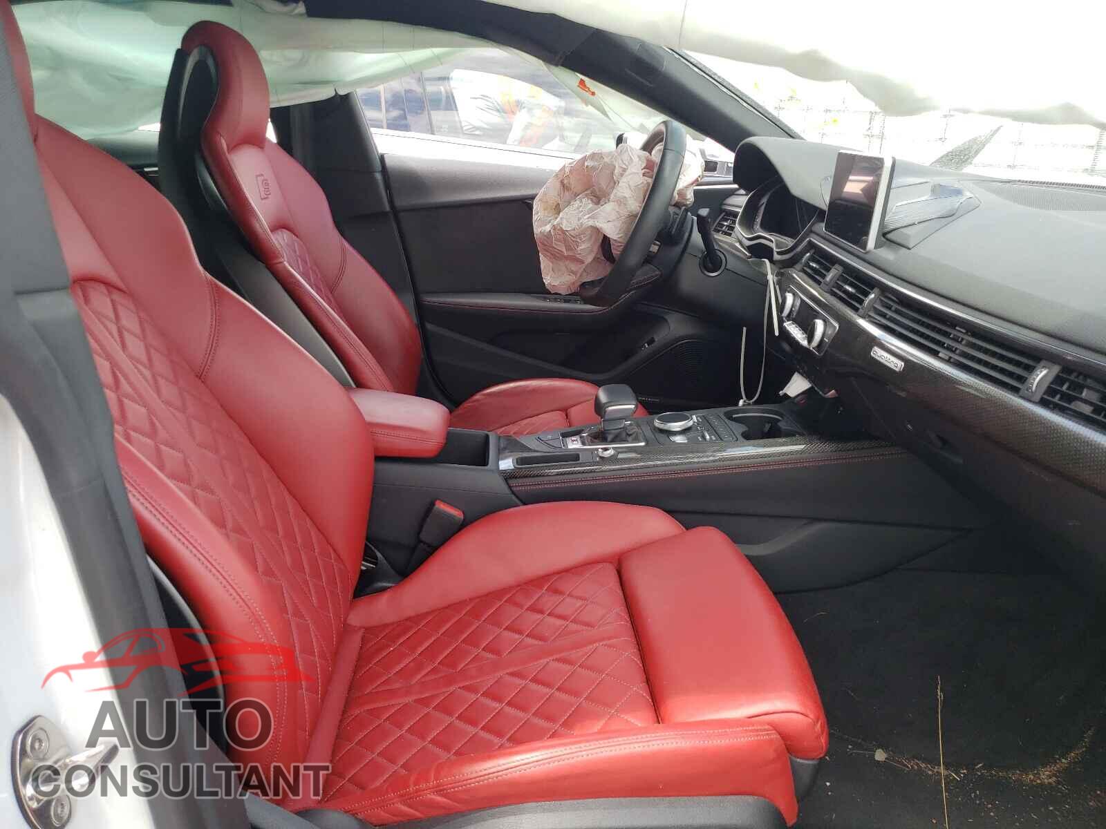 AUDI S5/RS5 2018 - WAUC4CF55JA058703