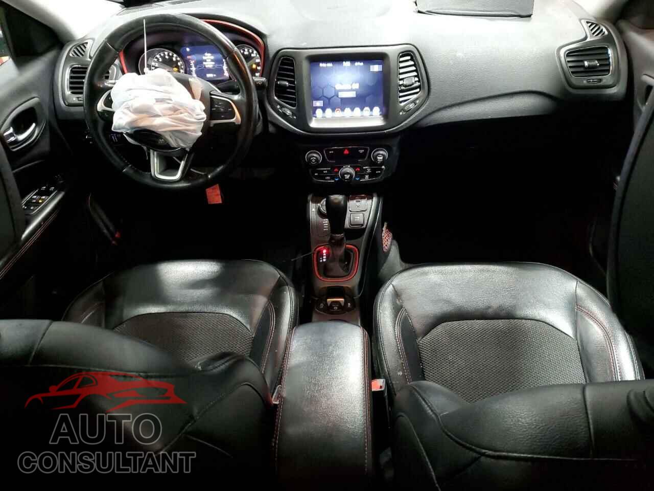 JEEP COMPASS 2020 - 3C4NJDDB3LT112028