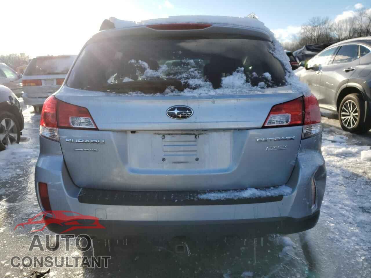 SUBARU OUTBACK 2013 - 4S4BRBKC2D3236571